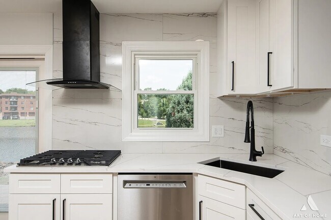 Building Photo - 1028 Aspen Ct