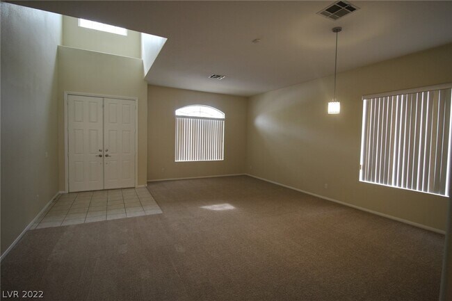 Building Photo - 274 Timber Hollow St