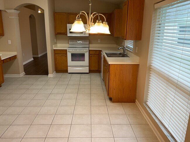 Building Photo - 5243 Algerine Pl