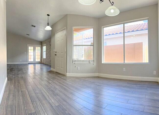 Building Photo - Fully renovated with a contemporary flair ...