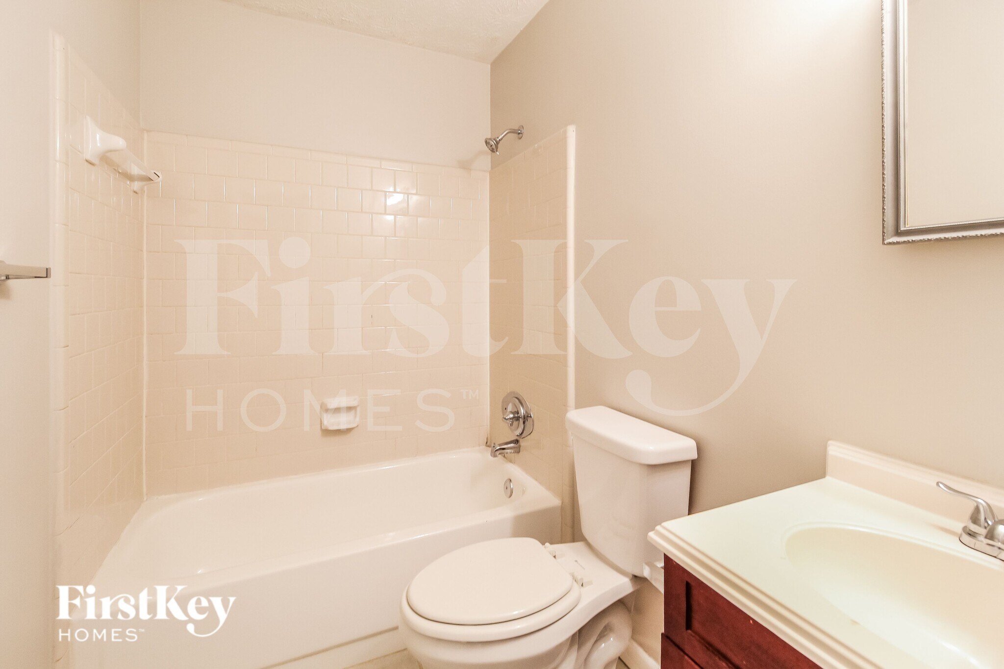 Building Photo - 4631 Garden Hills Dr