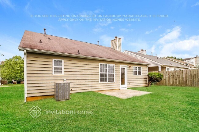 Building Photo - 11934 Brownestone View Dr