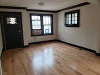 Building Photo - 1234 Rice St