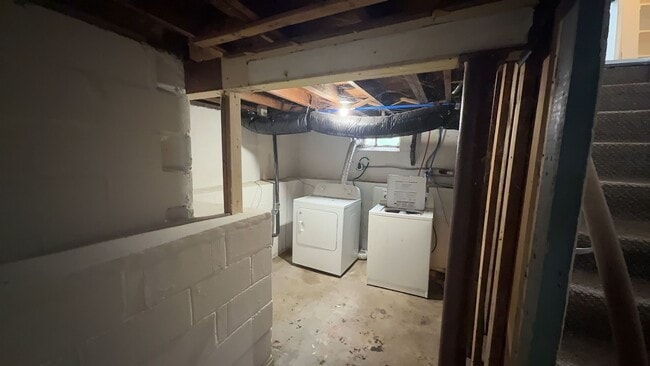 Building Photo - 2723 Eldora Dr