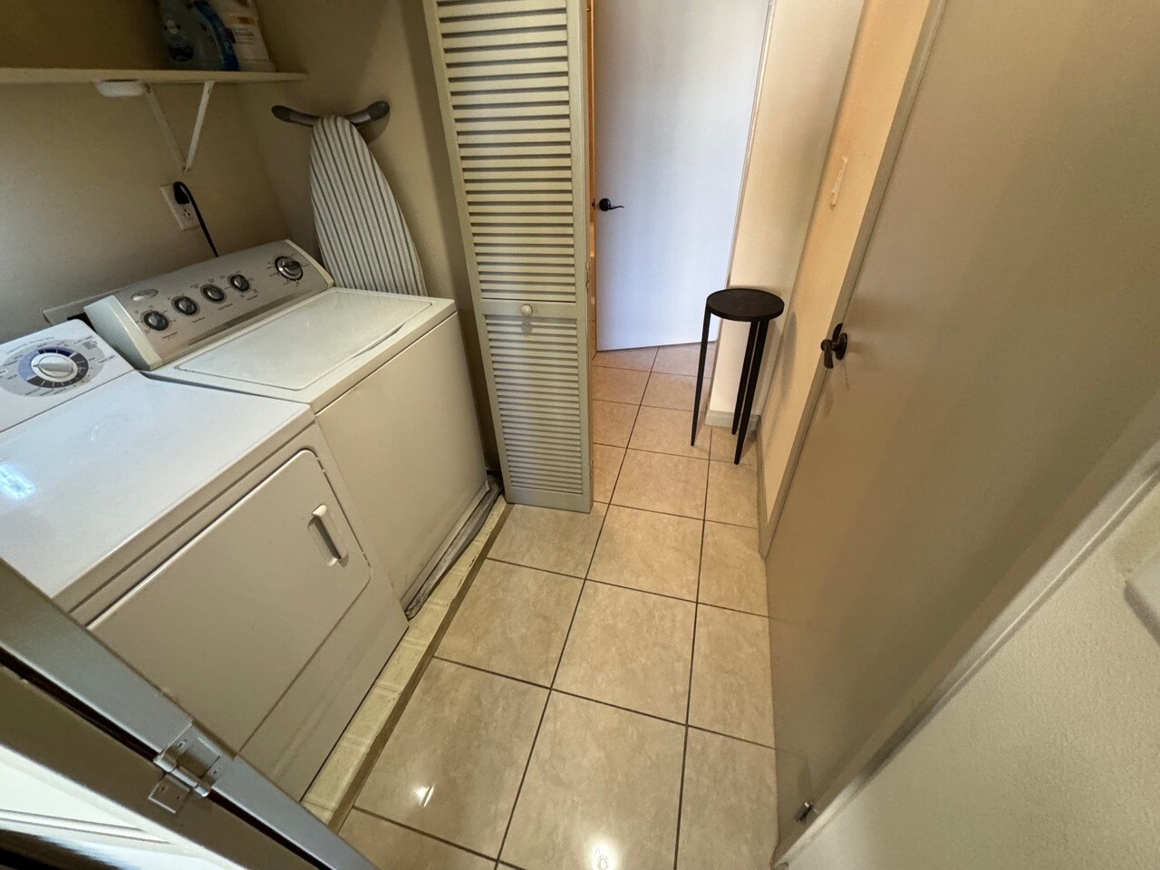 Building Photo - 488 E Ocean Blvd