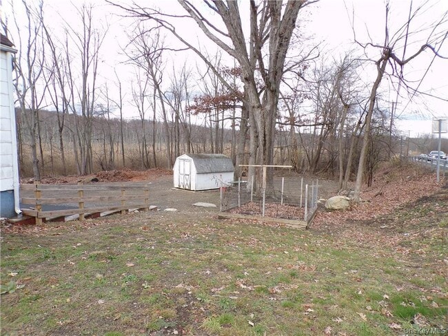 Building Photo - 2 Mertes Ln