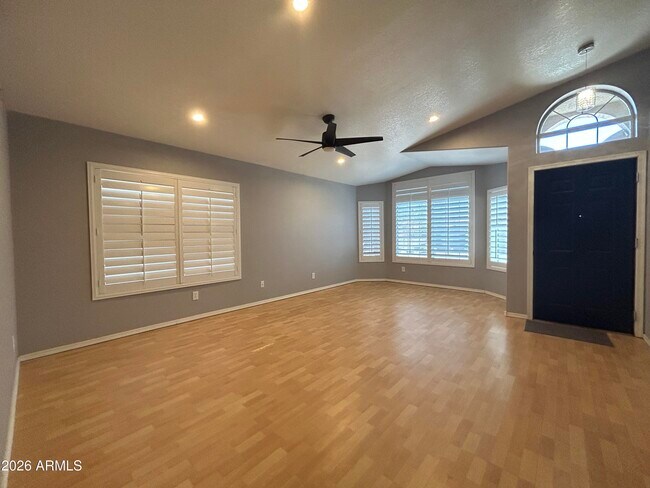 Building Photo - 6250 W Blackhawk Dr