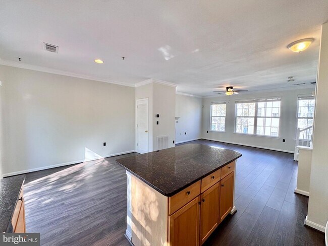 Building Photo - 21842 Jarvis Square