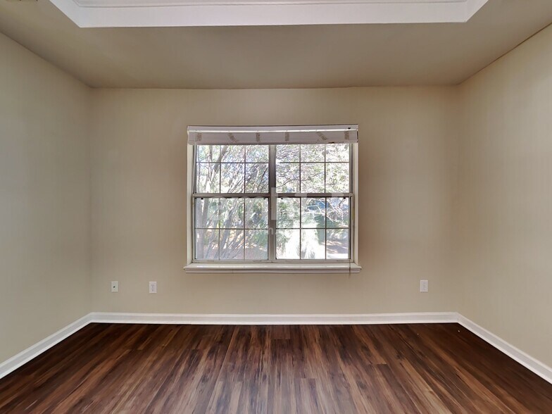 Building Photo - 1208 Winding Ridge Ct