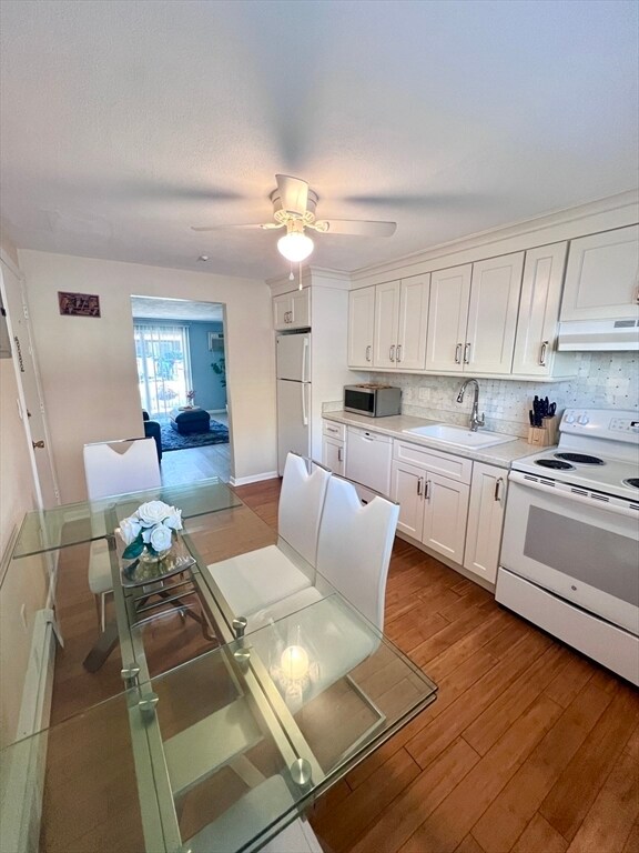 Building Photo - 5 Woodcrest Ct