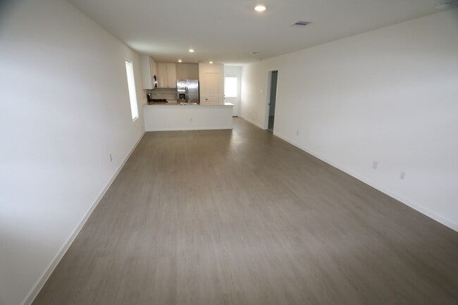 Building Photo - 25303 Leather Leaf Ct