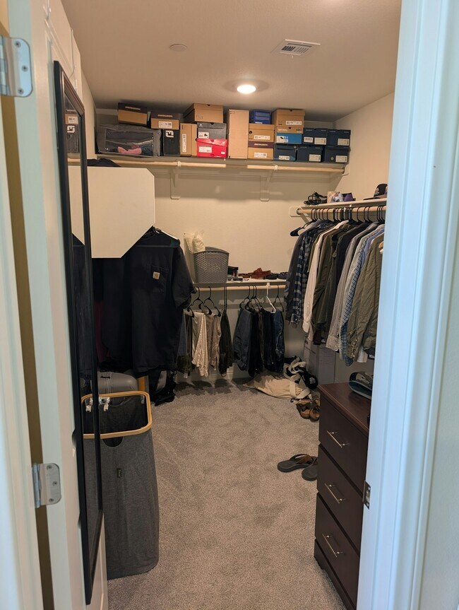 Building Photo - 9926 S Ullom Dr