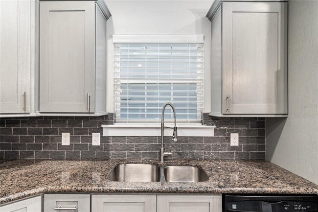 Building Photo - 1412 NW 121st Way