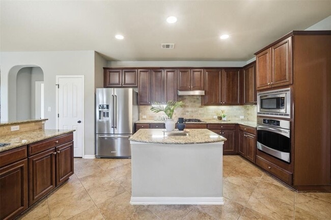 Building Photo - 16100 Spillman Ranch Loop