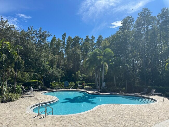 Building Photo - 13012 Arbor Isle Dr