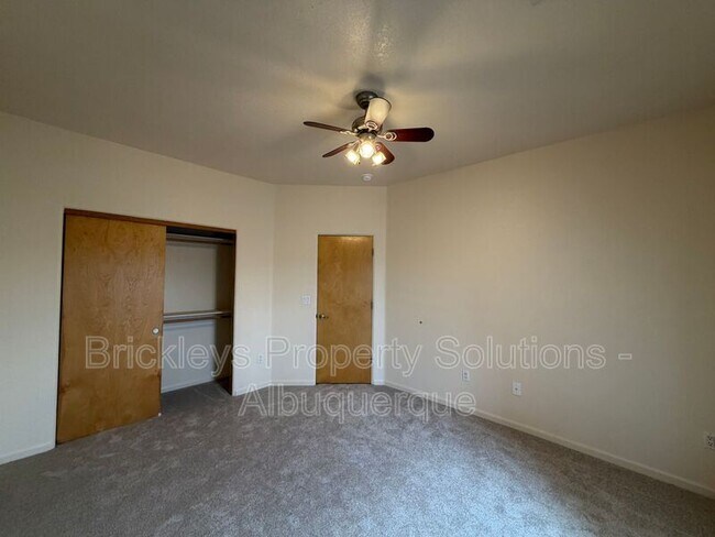 Building Photo - 1612 3rd St SW