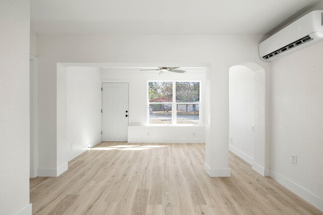 Building Photo - 6818 59th St N