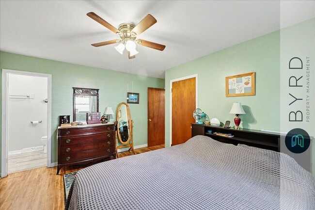 Building Photo - 3708 Grandel Dr