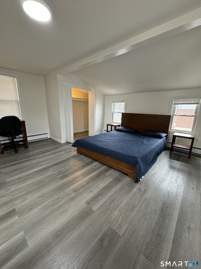 Building Photo - 19 Benham Ave