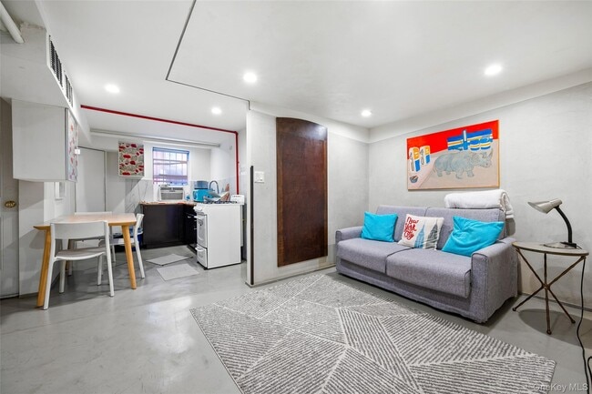 Building Photo - 1116 Brooklyn Ave