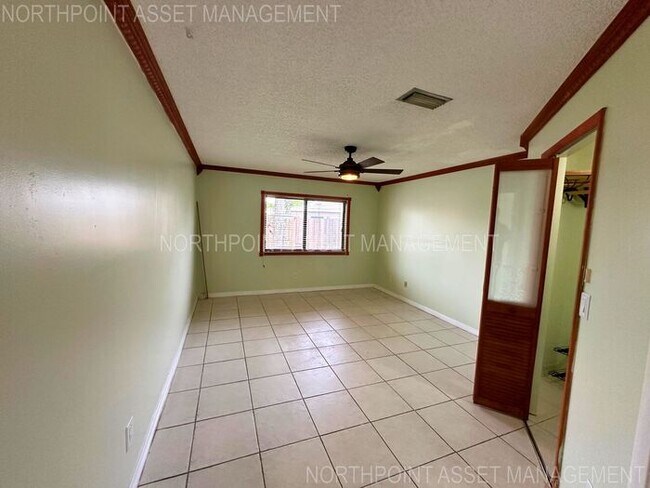 Building Photo - Charming 2BR 2BA Home w/  Full Appliance Suite • Fenced Yard • Driveway Parking in Miramar