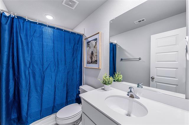 Building Photo - 8816 Landergin Mesa Dr