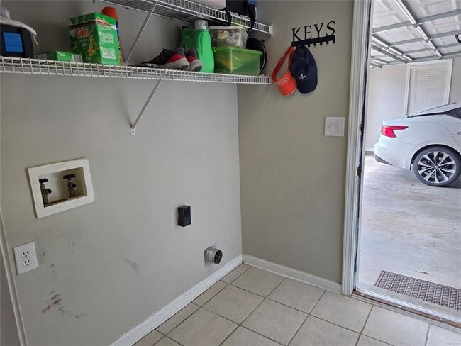 Building Photo - 7448 Pinnacle Point