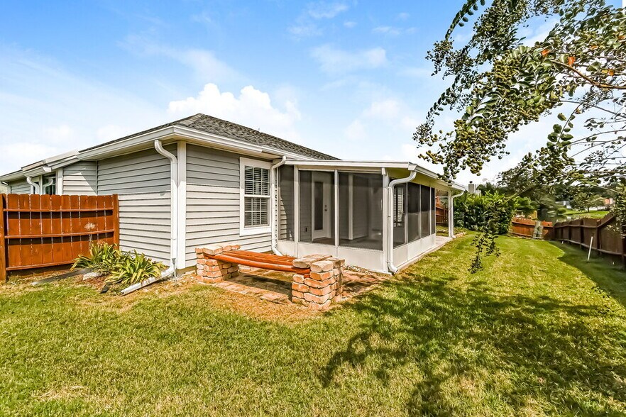 Building Photo - 2916 Waters View Cir