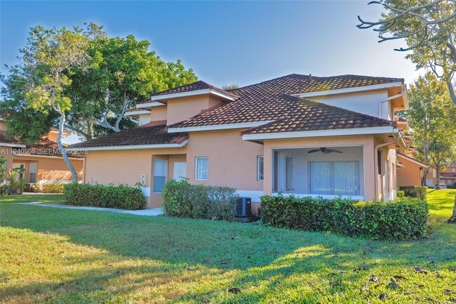 Building Photo - 801 NW 91st Terrace