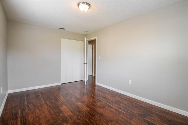 Building Photo - 610 Charlotte Ave