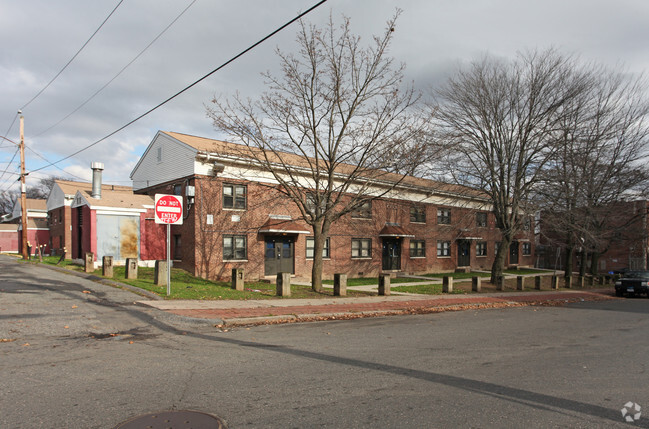 Building Photo - Nelton Court