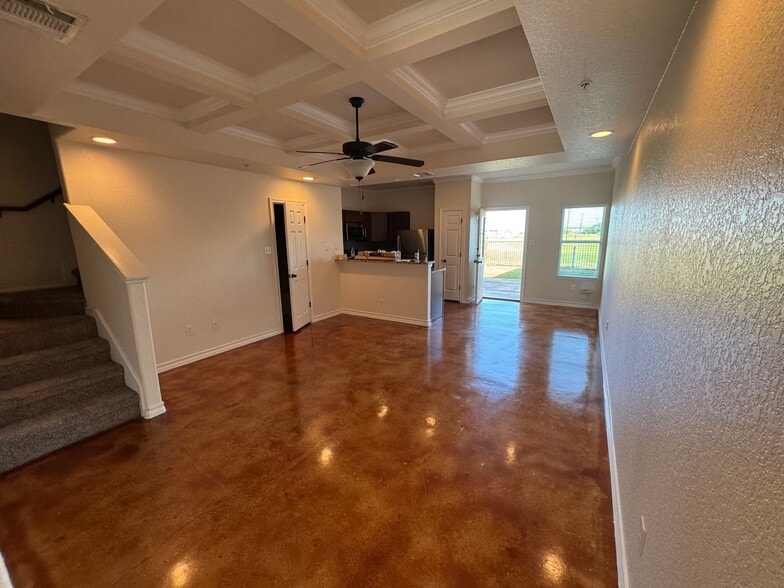 Family dining and kitchen area. S - 16715 Jupiter Haven