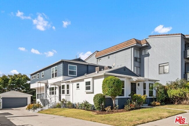 Building Photo - 1645 Selby Ave