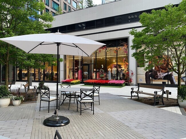 Building Photo - 133 Seaport Blvd