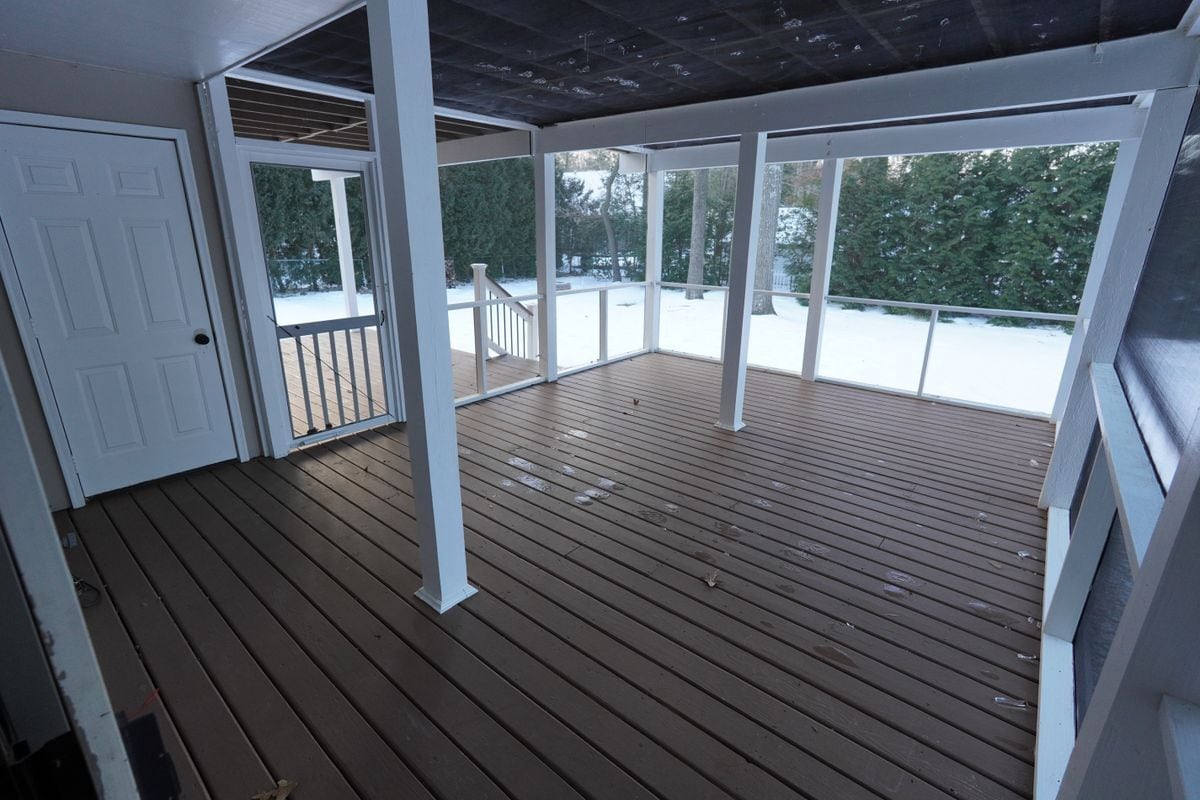 Building Photo - 29920 W Randor Dr