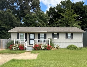 Building Photo - 80 Otsego Dr