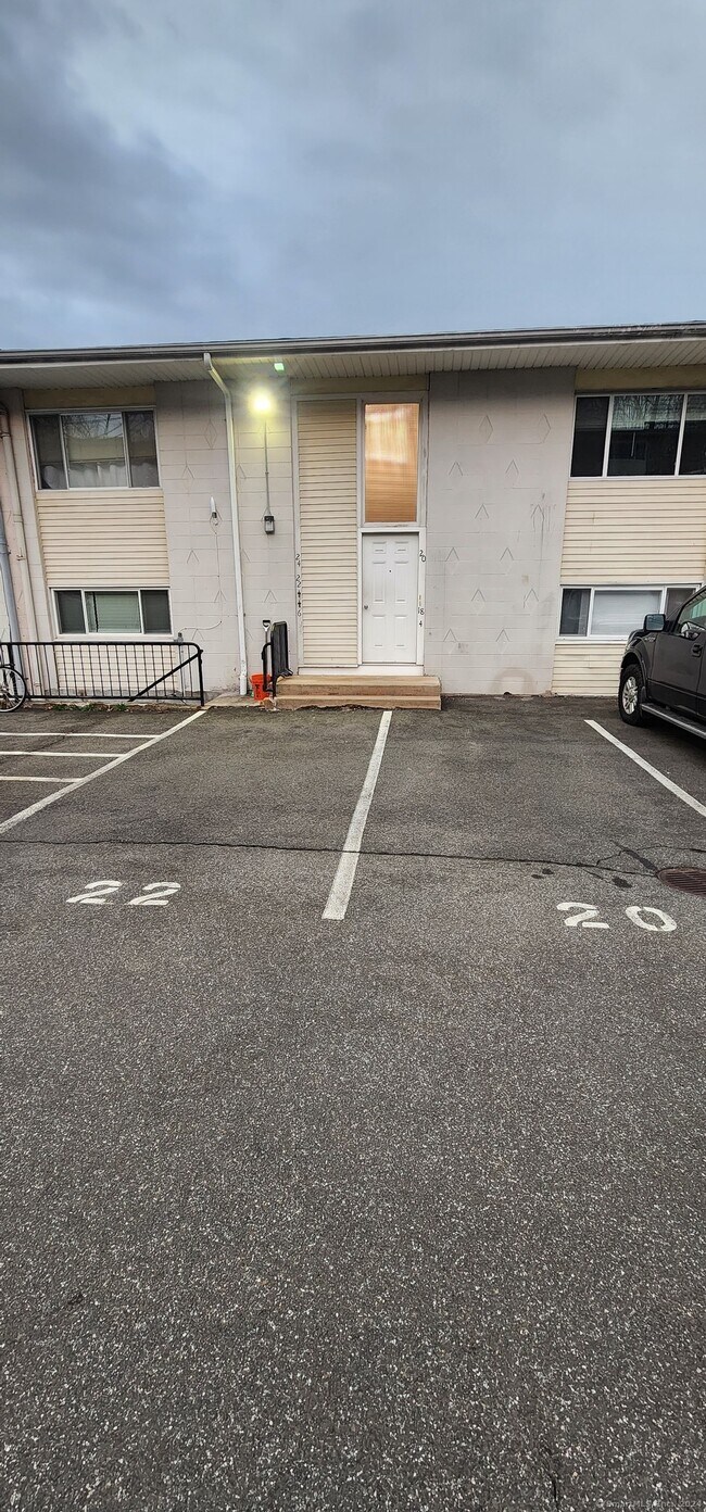 Building Photo - 20 Sigwin Dr