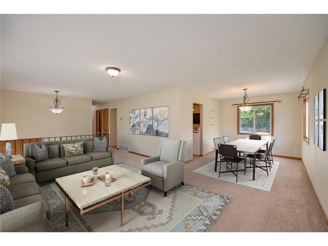 Building Photo - 8106 Dakota Ln