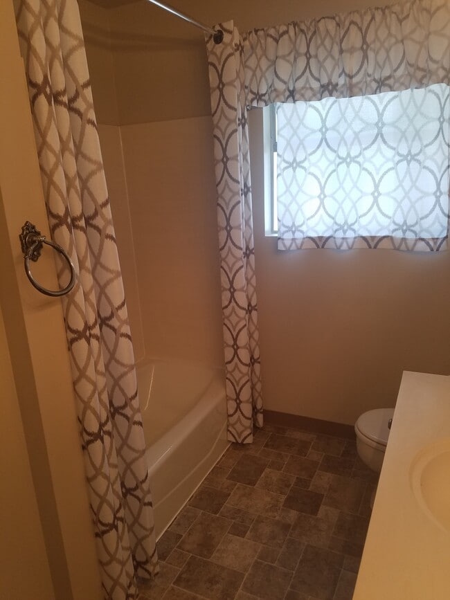 Building Photo - STATUS:AVAILABLE  |R136a| $1795