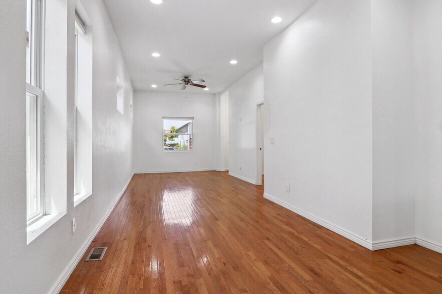 Building Photo - 3242 Gilpin St