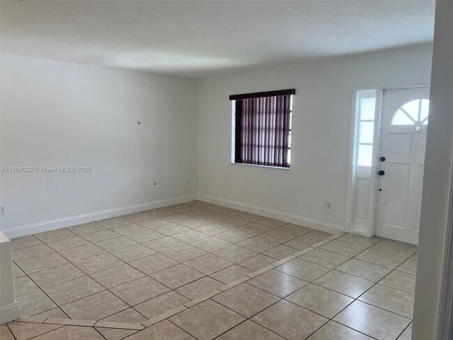 Building Photo - 13310 SW 40th St