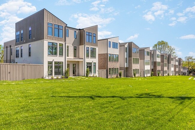 Building Photo - Brand New Townhome in The Heart Of East Nashville