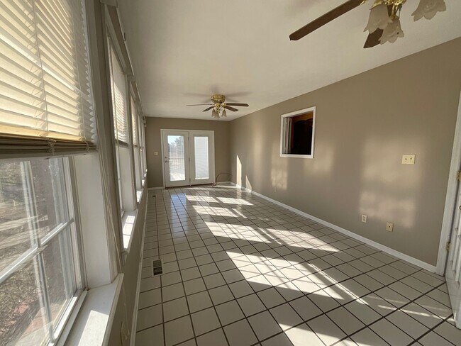 Building Photo - 30272 TN-95