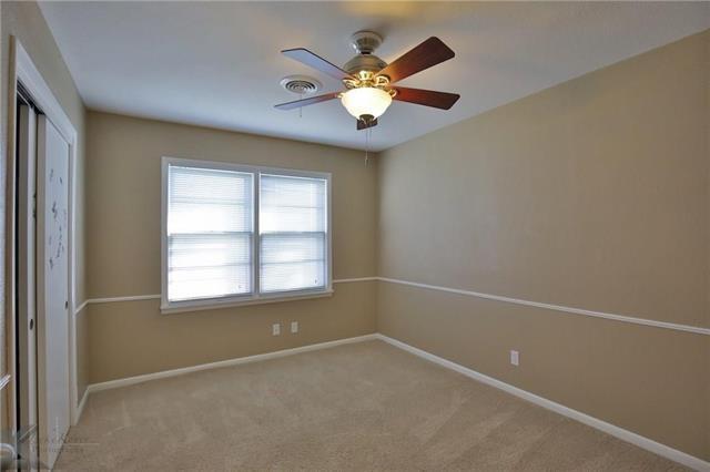 Building Photo - 1301 Mimosa Dr