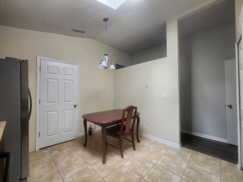 Building Photo - 6126 Morse Glen Ct