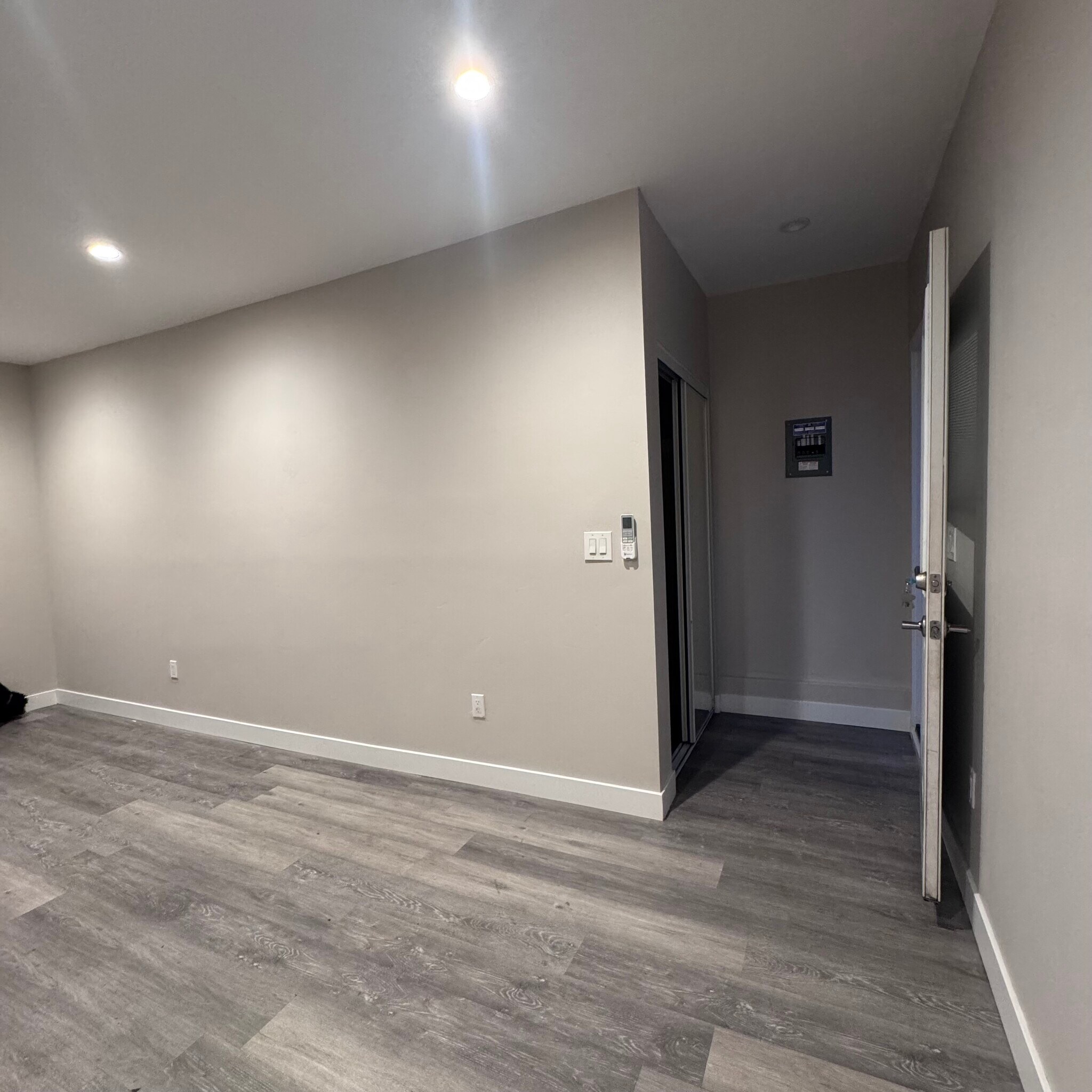 Building Photo - 149 Coolwater Dr