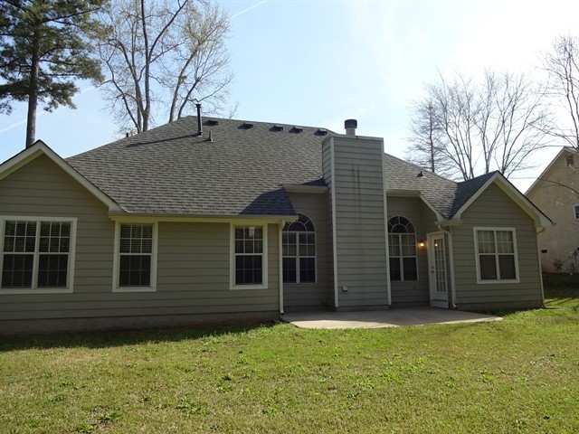 Building Photo - 115 Brookhaven Ln