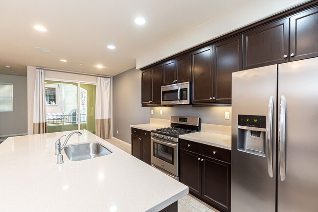 Building Photo - ***MOVE IN SPECIAL $250.00 OFF FIRST MONTH...