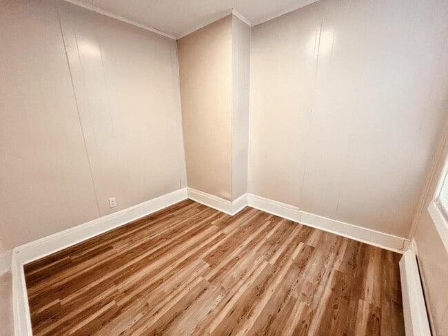 Building Photo - 34 Union St