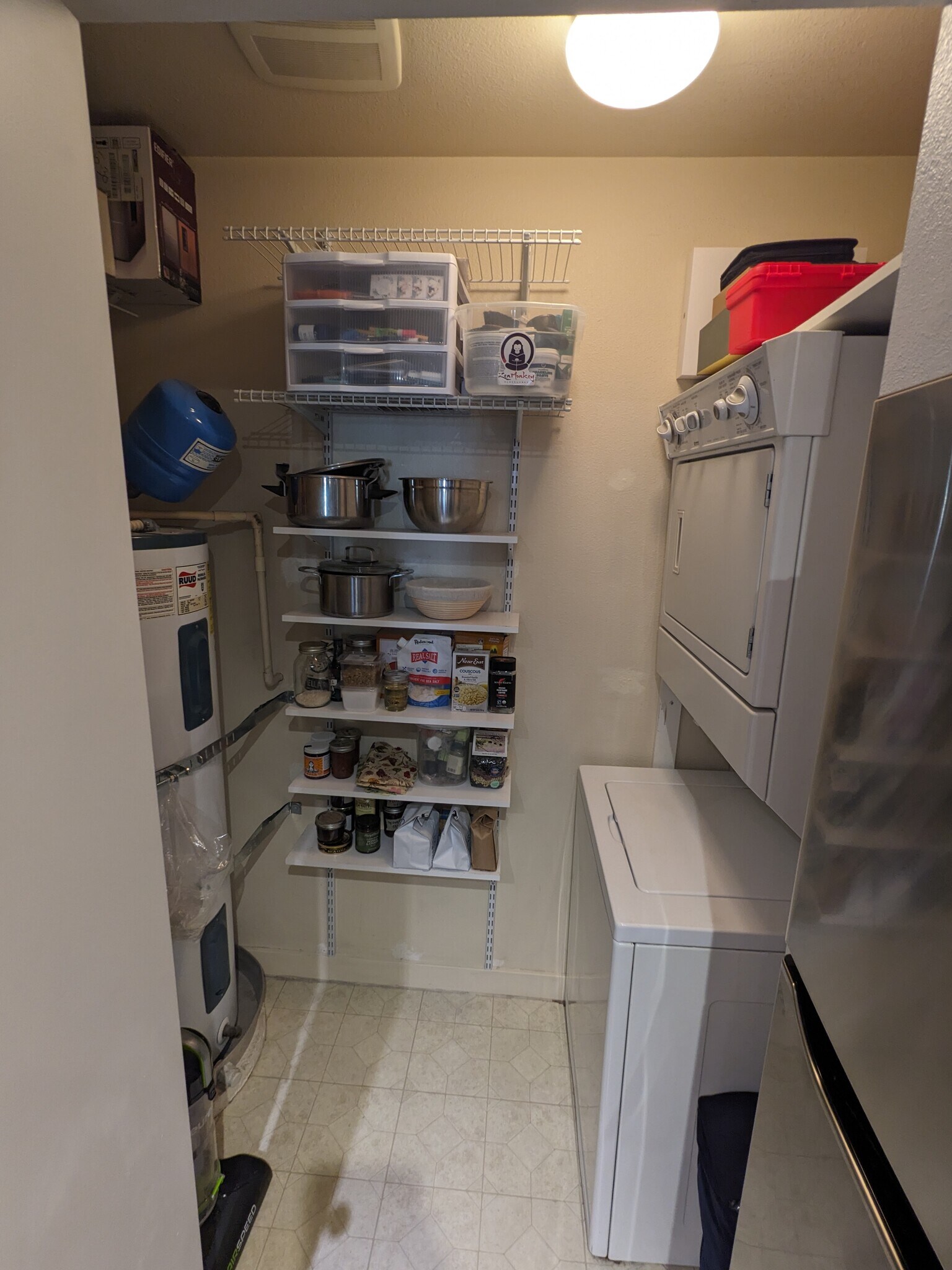 Pantry - 700 E Denny Way